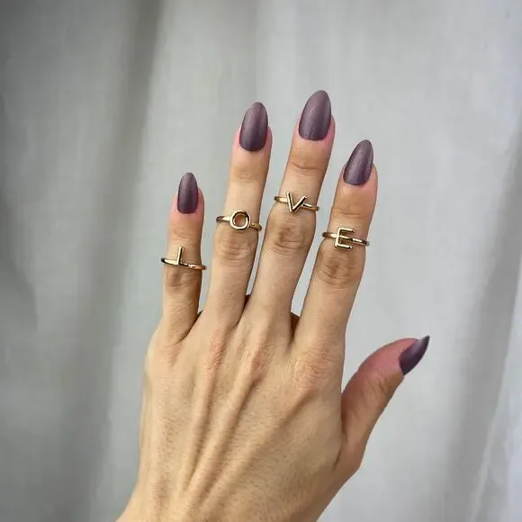 💕 NWOT Gold Tone L O V E Midi Ring Set Size 3 - 3.5 LOVE Stacking Rings - Picture 8 of 14